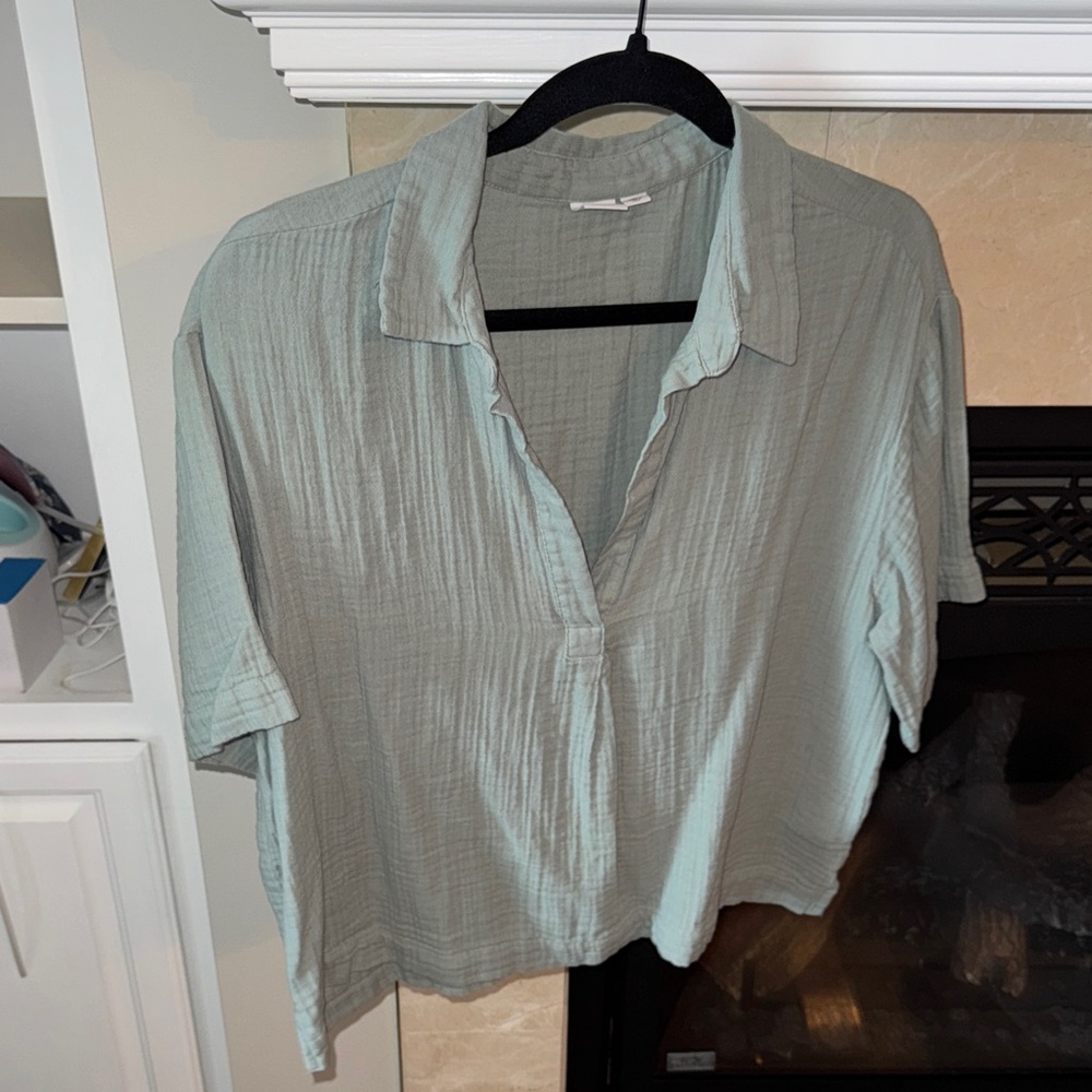GAP Women's Sage Button Down Shirt